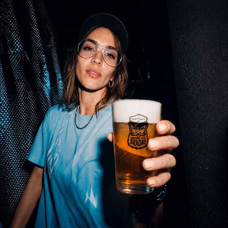 NOVINKA: PIVO BRADÁČ EASY - 2,00 € / 0,4L